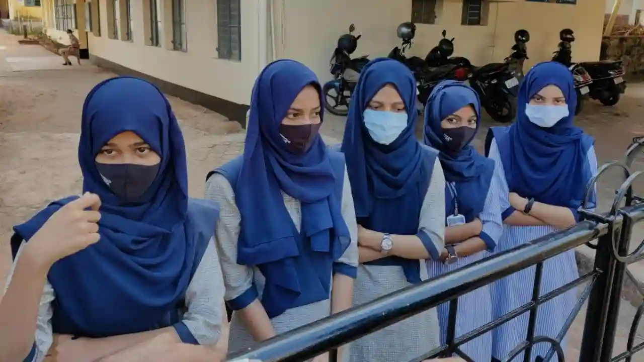 Skarnataka SSLC Exam 2022 Hijab controversy